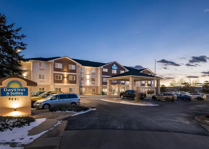 Days Inn & Suites By Wyndham