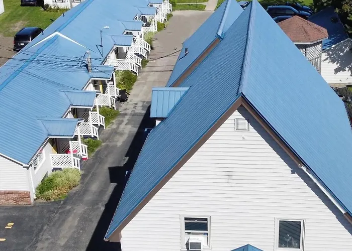 Seawinds & Cottages