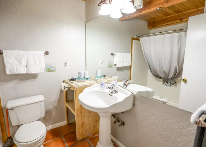 The Boulder Creek Lodge