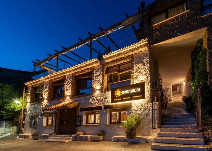 Hostal Avenjúcar