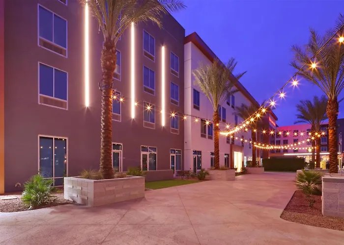 Hilton Garden Inn Chandler Downtown