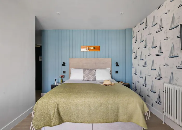 Leader Suite - Sea View - Free Wi-Fi