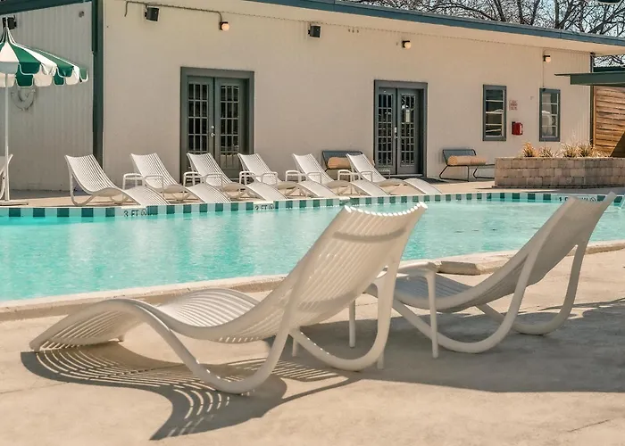 Petit Cowboy Hotel New Braunfels