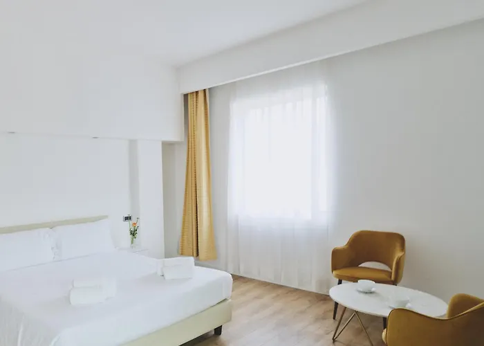 Hotel Planet International