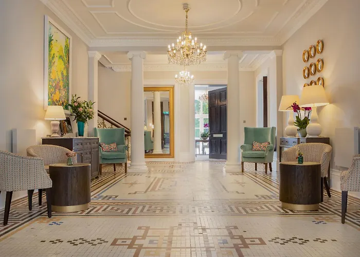 Taplow House & Spa