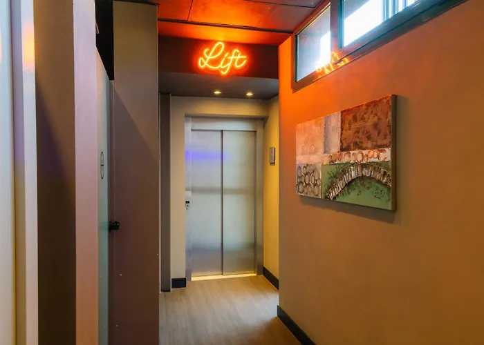 Smart Hotel King, By R Collection Hotels Varedo