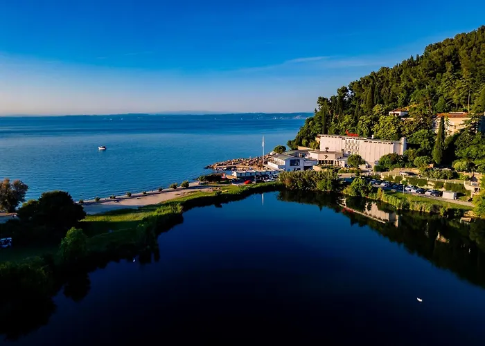 Barbara Piran Beach Hotel
