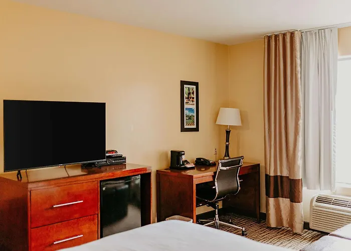 Comfort Near Fairplex