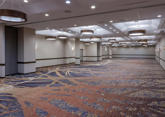 Embassy Suites By Hilton Seattle Bellevue