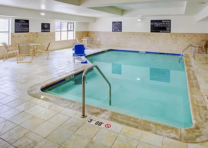Hampton Inn & Suites Lancaster