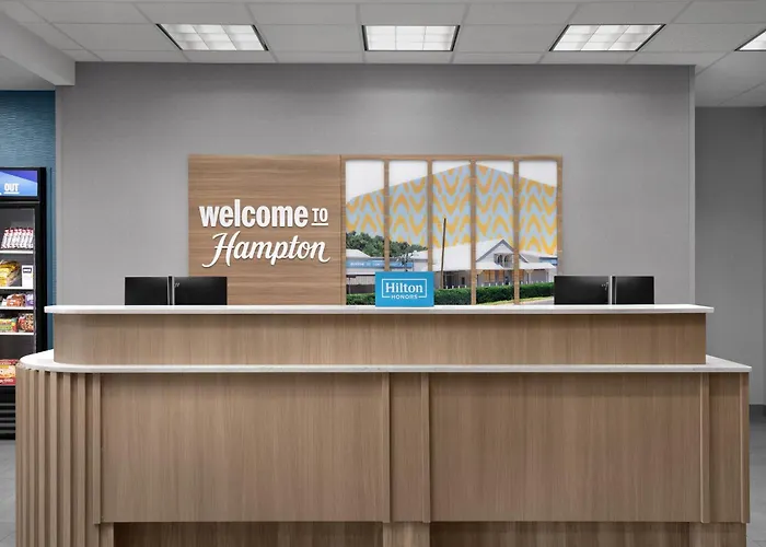 Hampton Inn & Suites