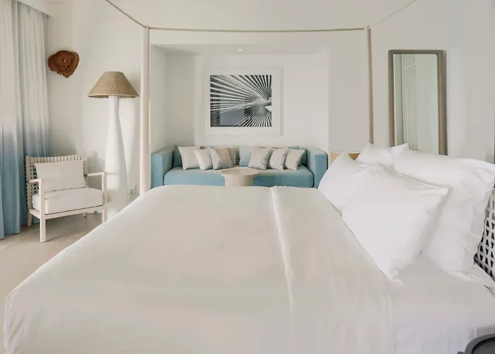 Lux* South Ari Atoll Resort & Villas