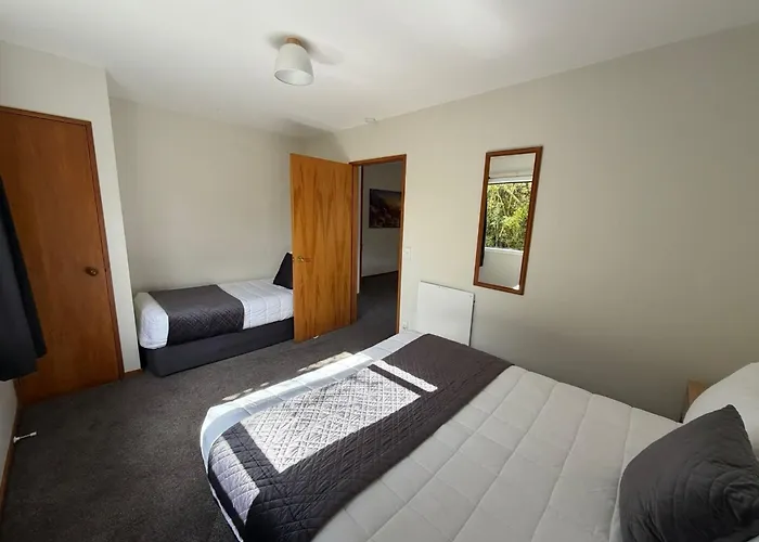 Mt Cook View Motel - Fox Glacier