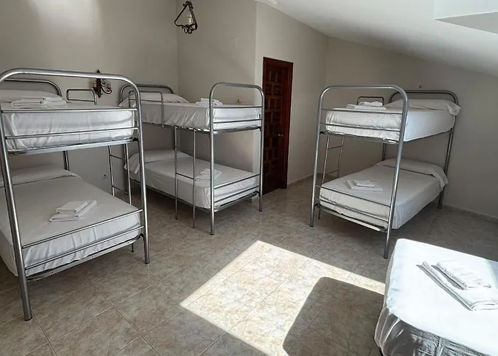 DORMERO Hotel y Albergue Sahagún