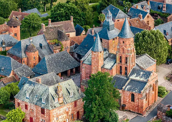 VVF Villages  Les Pierres Rouges  Collonges-la-Rouge