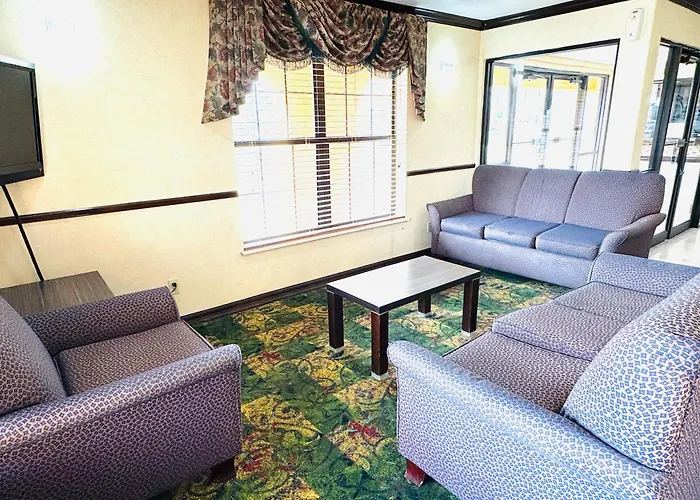 Super 8 By Wyndham Corpus Christi