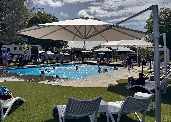 Cambridge Top 10 Holiday Park