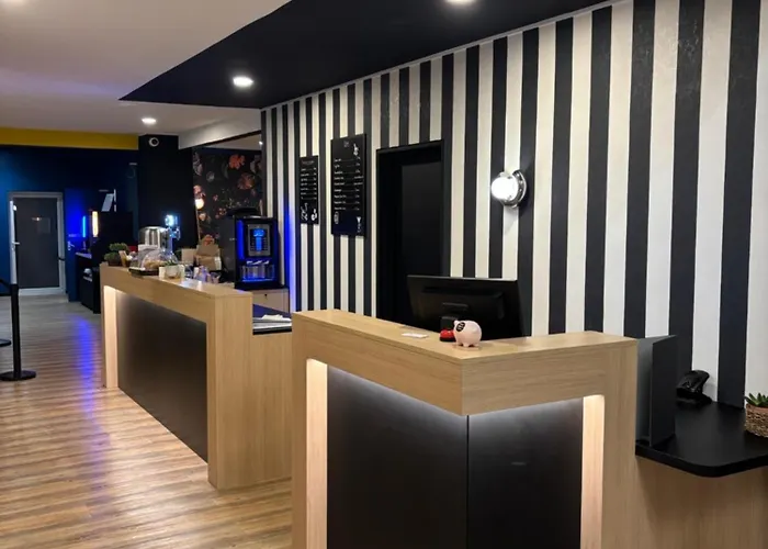 Ibis Avallon