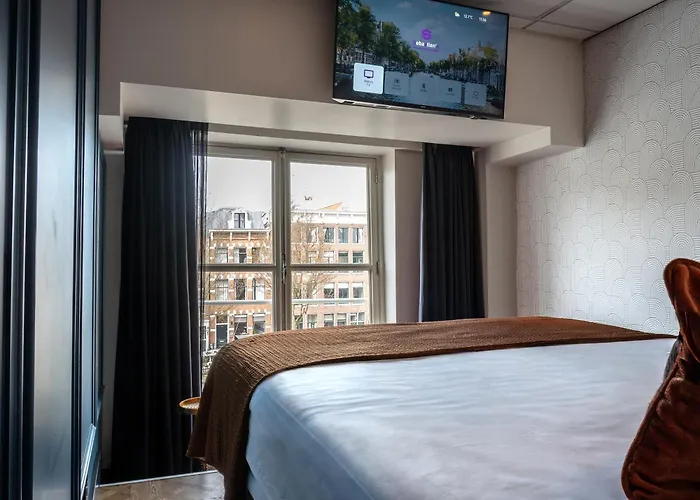 Hotel Sebastians
