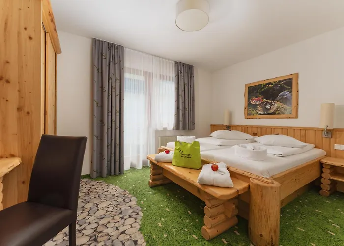Hartweger'S Hotel