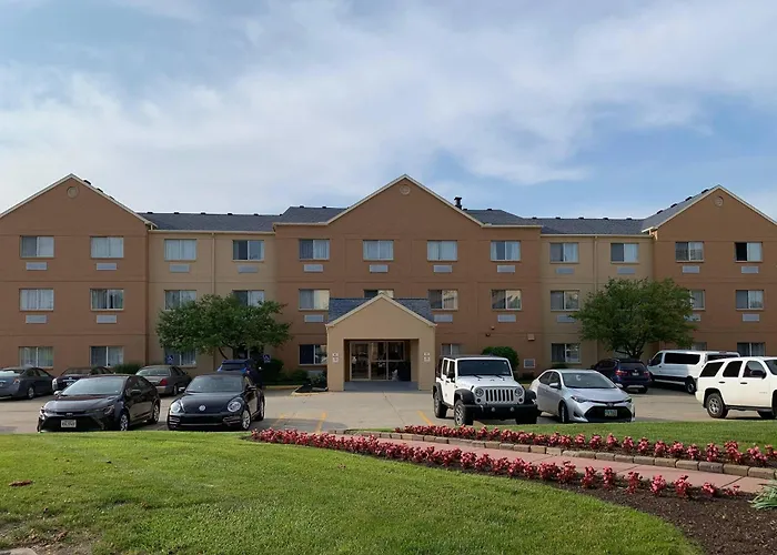 Clarion Pointe Fairborn Near Wright Patterson Afb