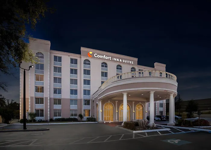 Comfort Inn & Suites Lakeland North I-4