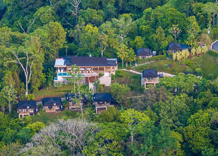 Tiki Villas Rainforest Lodge - Adults Only
