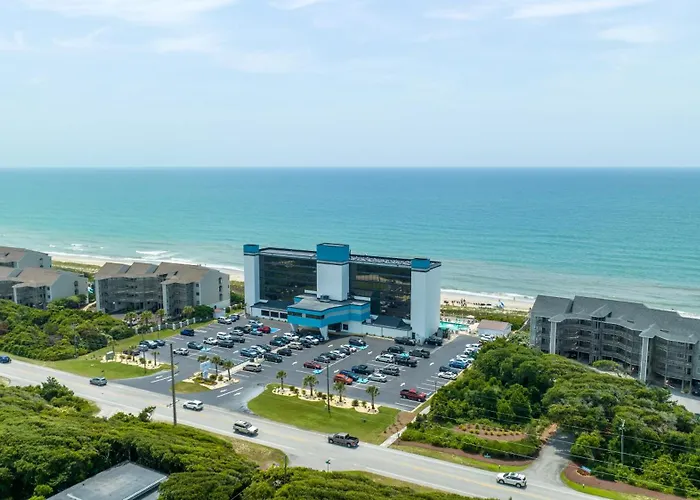 Crystal Coast Oceanfront Hotel