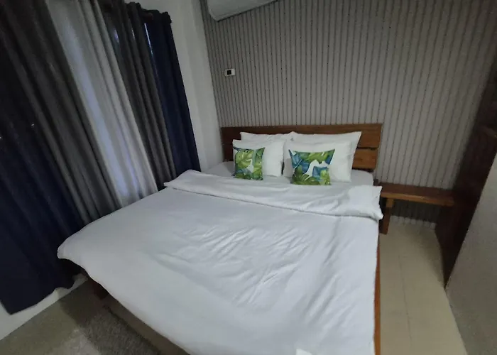 Apo Diver Beach Resort