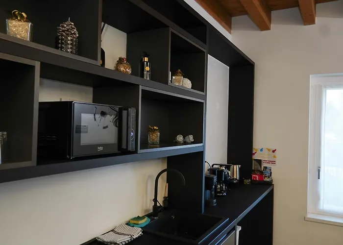 Gio Leo Guest House