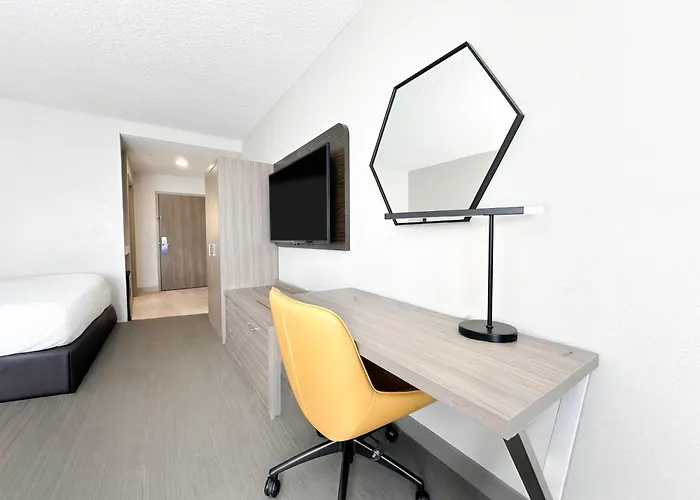 Holiday Inn Express & Suites Clermont Se - West Orlando By Ihg Four Corners