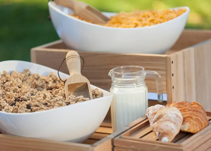 Holiday Inn Express Paris - Poissy By Ihg