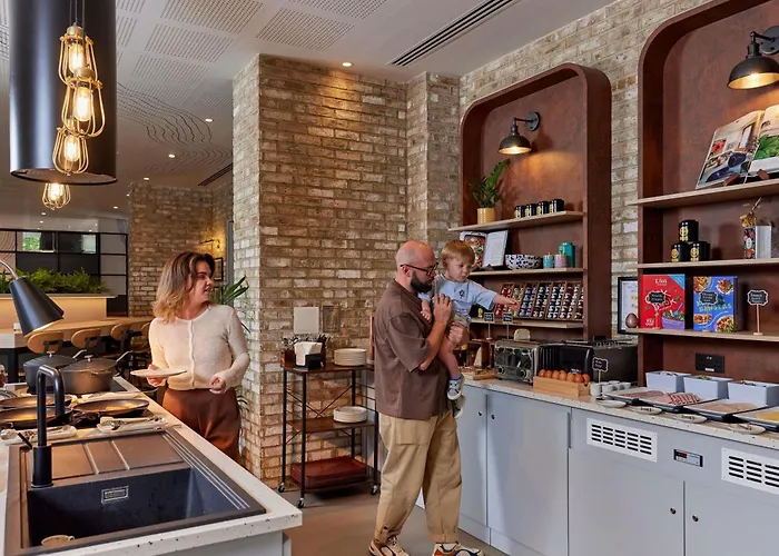 Aparthotel Adagio London City East