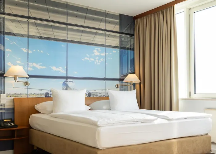 Globana Airport Hotel