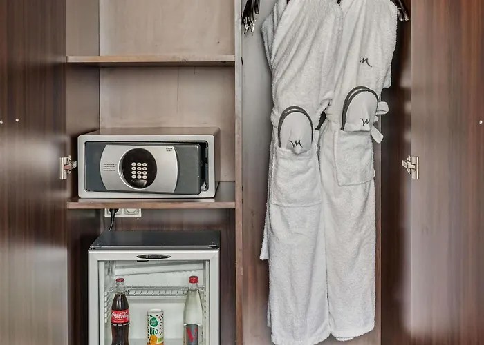 Mercure Paris Porte D'Orleans Montrouge