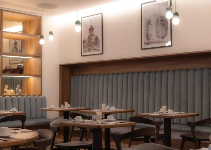 Hotel Bleibtreu Berlin by Golden Tulip