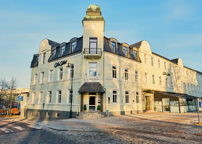 Moss Hotel & Apartments
