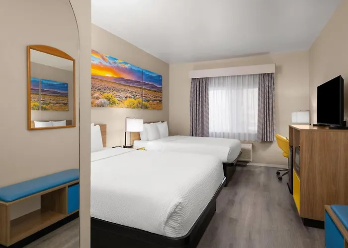 Days Inn & Suites By Wyndham Airport Albuquerque