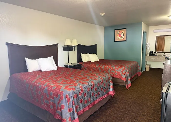 Econo Lodge Inn & Suites Searcy