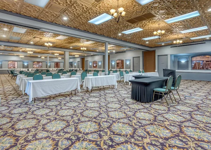 Surestay Plus By Best Western Reno Airport