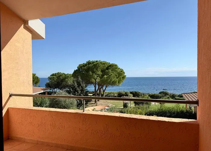 Residence Il Borgo Di Porto Corallo