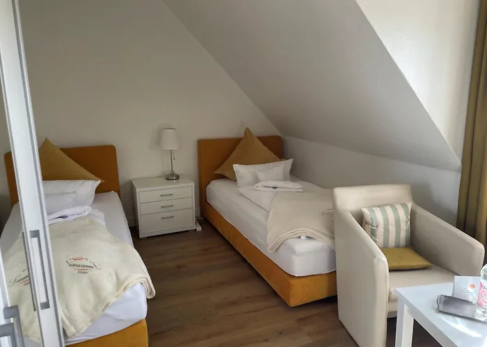 Pension Luuward 3 Sterne Superior Hotel
