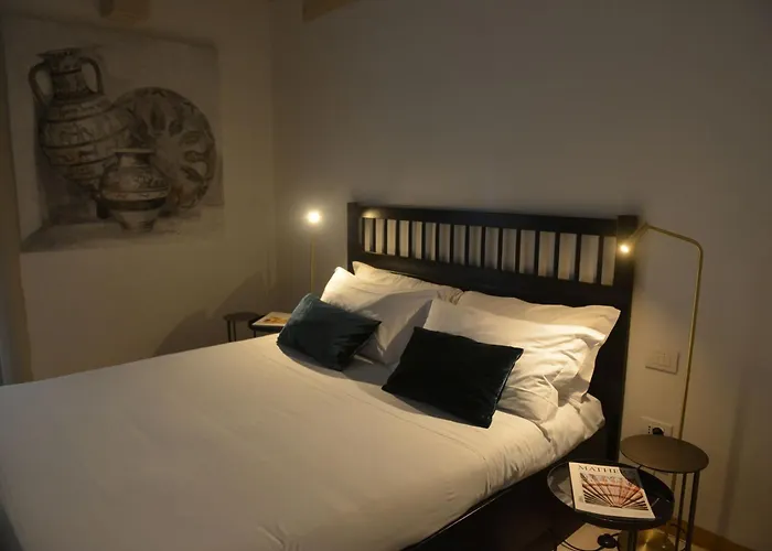 Le Malve Cave Retreat