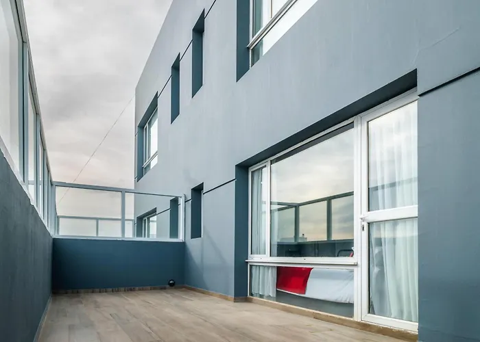 Dazzler By Wyndham Puerto Madryn Hotel