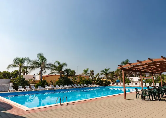 Racar Hotel