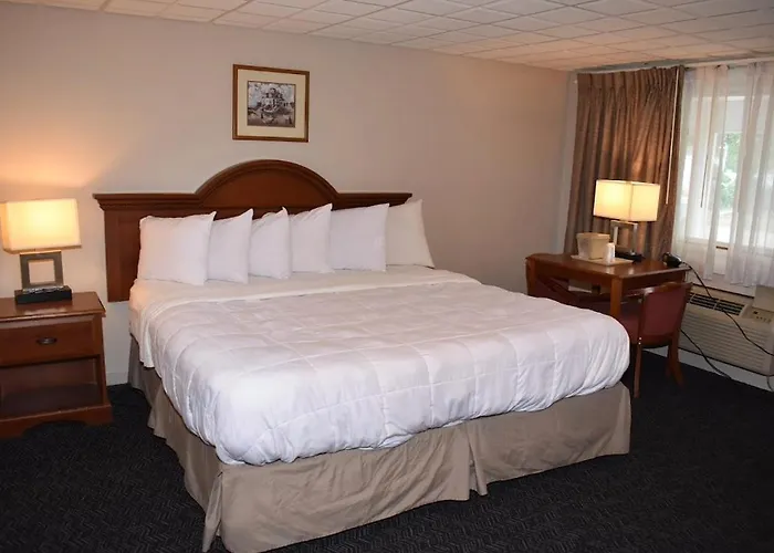 Coachman Inn