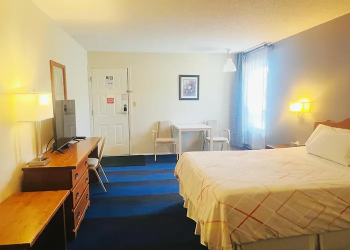 Chase Country Inn