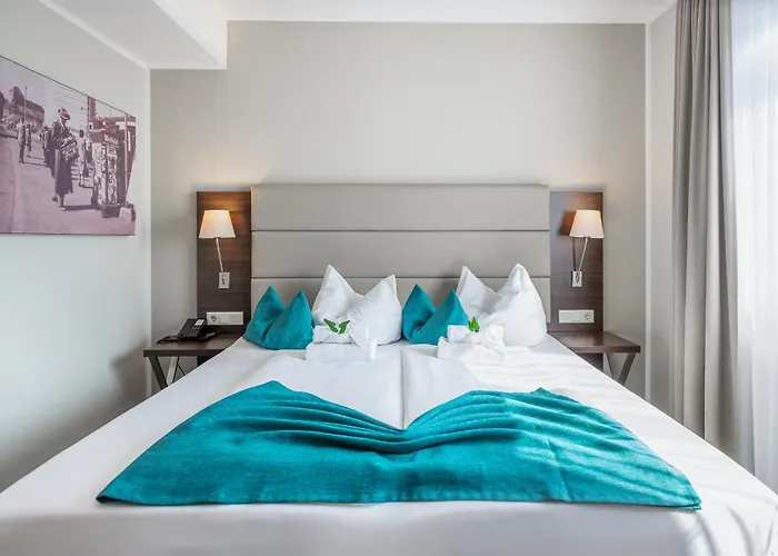 hotel bomonti Nürnberg West