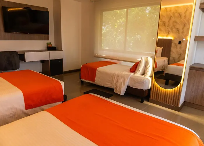 Hotel Pinares Plaza