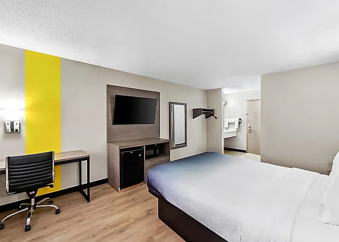 Super 8 By Wyndham